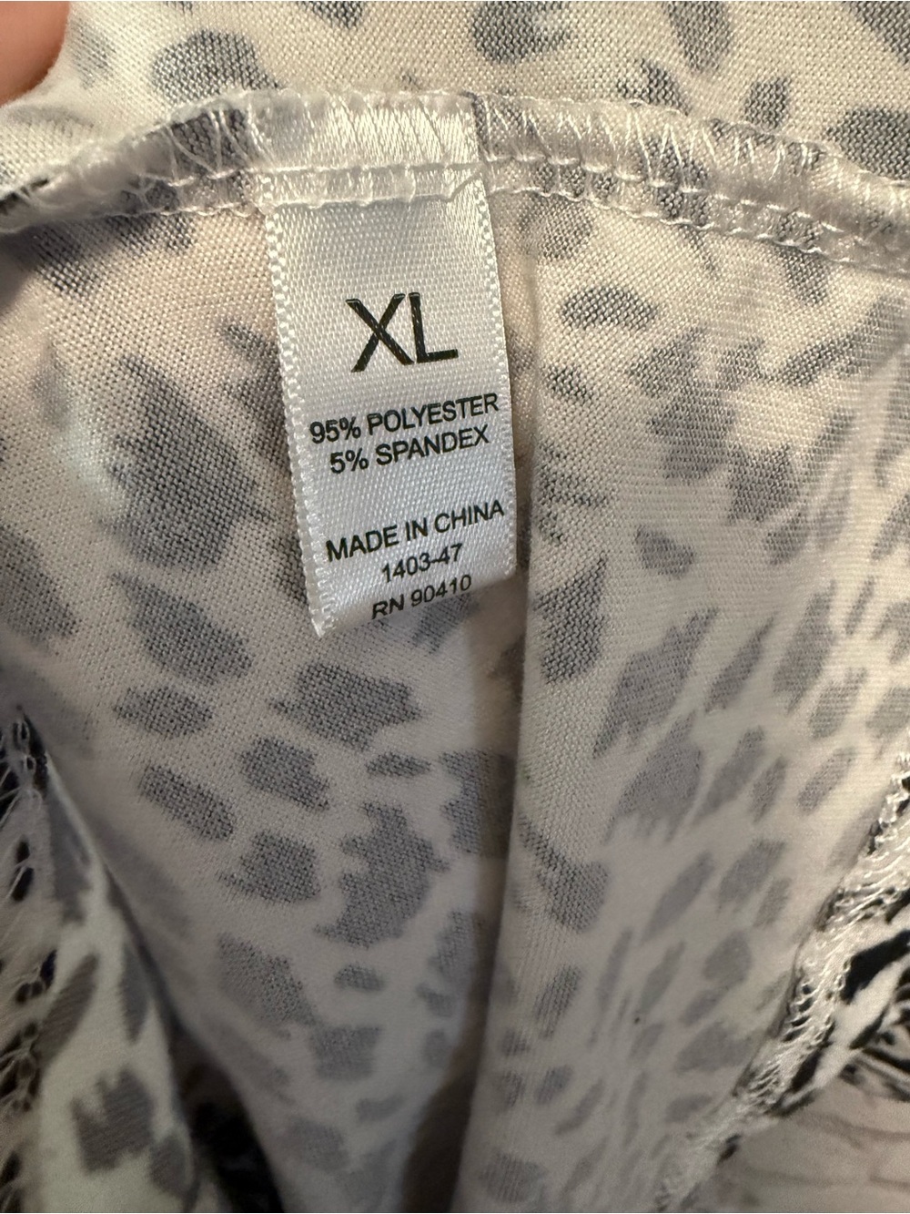 Nicole Miller Black and White Printed Short Sleeve Pajama Top - Picture 4 of 7